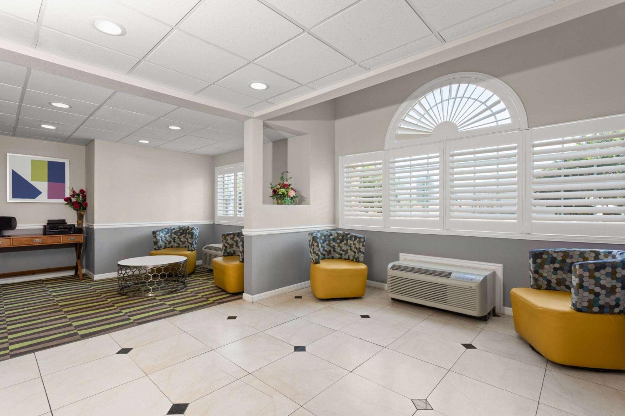 Microtel Inn & Suites By Wyndham Πόλη του Παναμά Εξωτερικό φωτογραφία